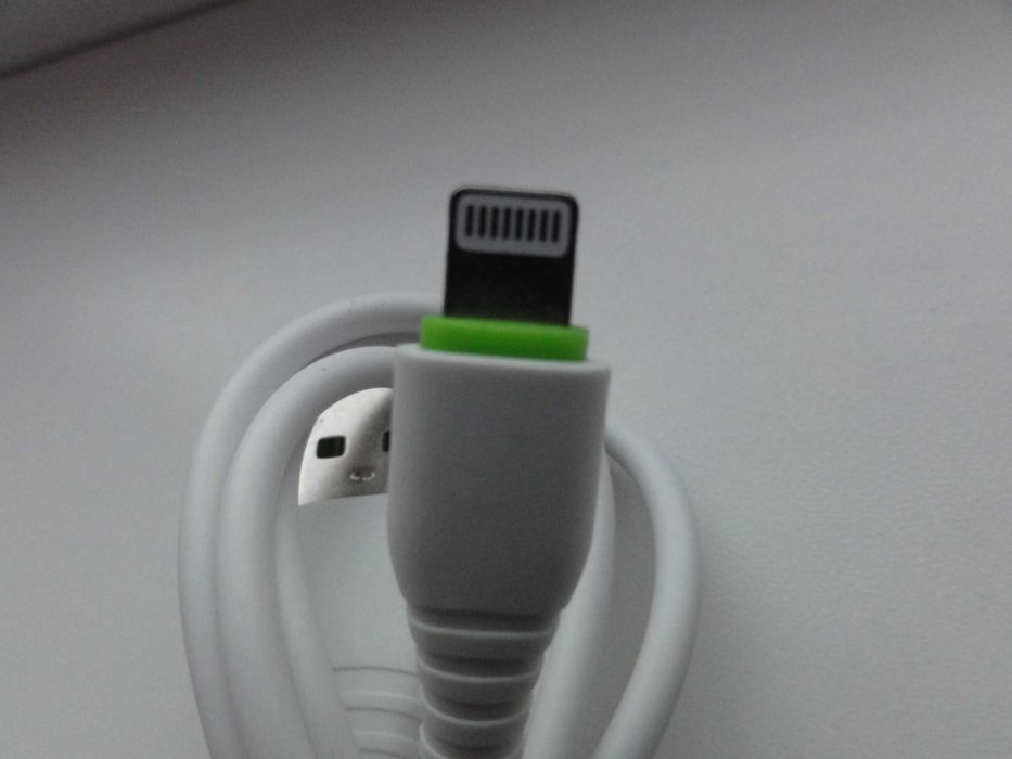 USB кабель  Grunhelm GMC-01 LW  новий