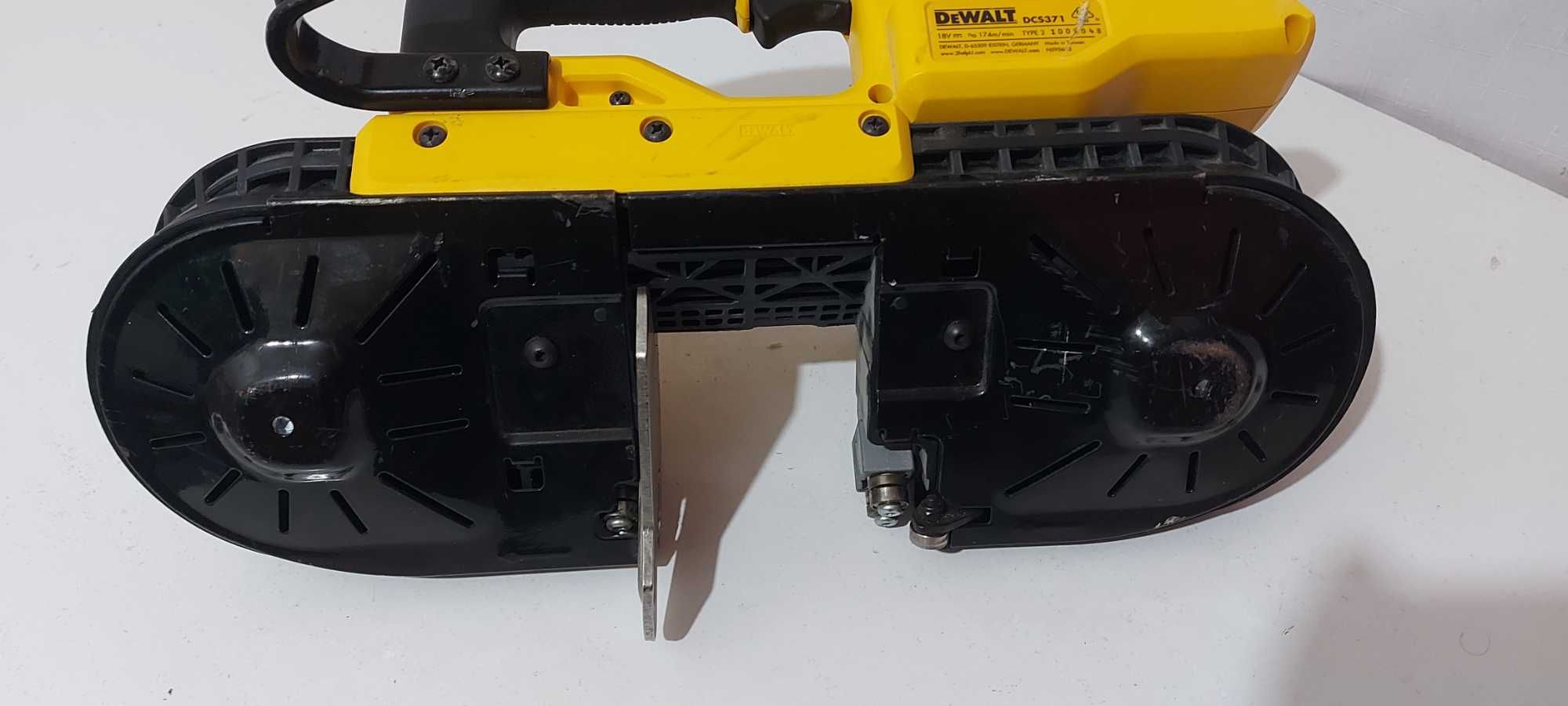 Pilarka taśmowa do metalu Dewalt DCS371 18V Body