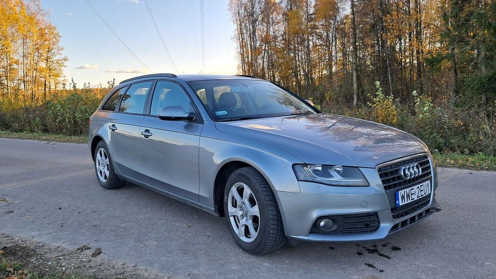Audi A4 Avant AUDI A4 B8 AVANT 2011 - 2.0 TDI