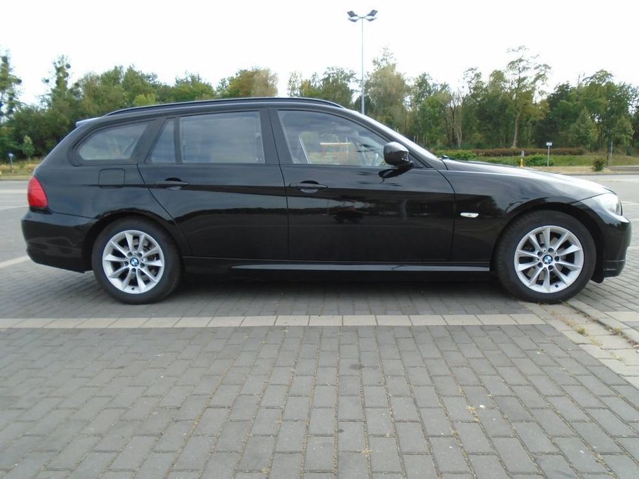BMW Seria 3 Bogato wyposażony