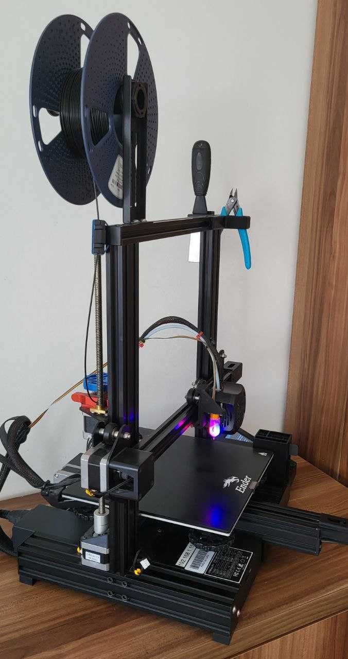Drukarka 3D Creality Ender 3 V2 + 3D-Touch + filamenty + akcesoria