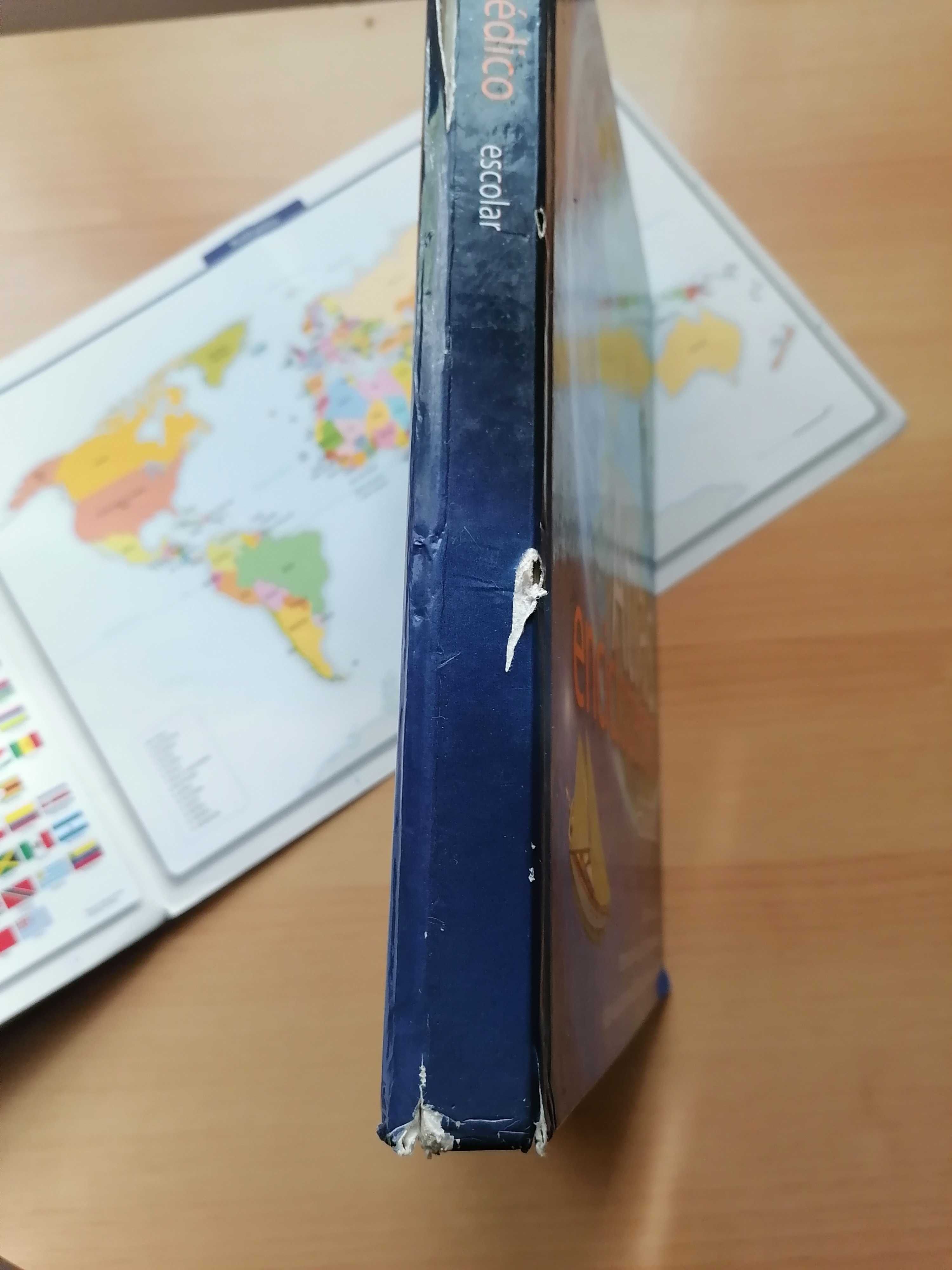 Atlas Enciclopédico Escolar