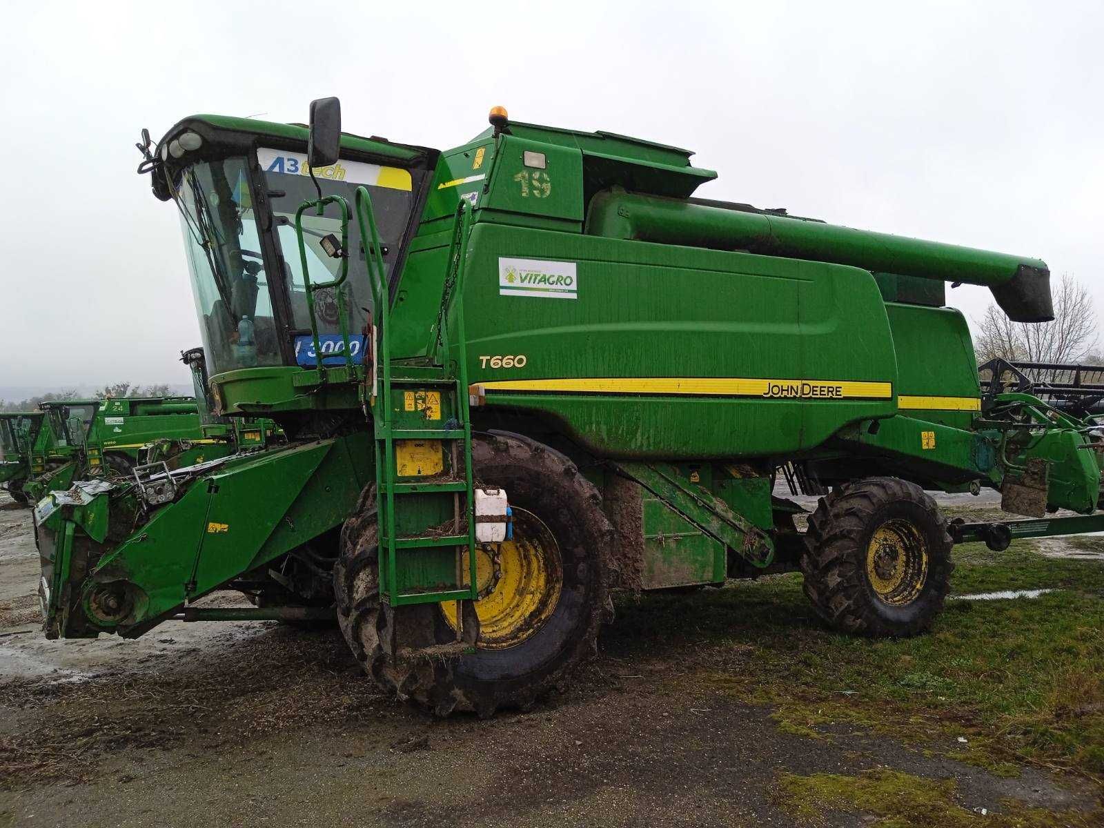 John Deere T 660