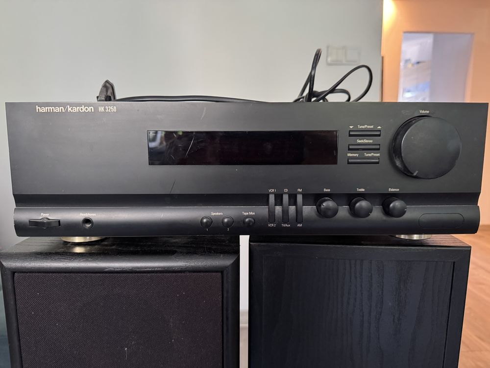 Wieża / Wzmacniacz HK + kolumny JBL + CD