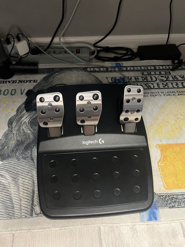 Кермо logitech g29