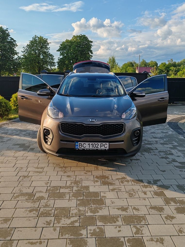 KIA Sporteg 2016 р 1.7 Дизель
