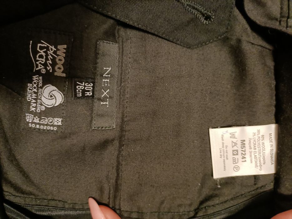 Spodnie garniturowe męskie czarne