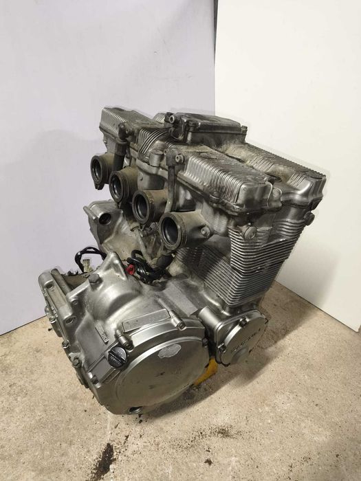 MOTOR SUZUKI GSXF 750 TIPO R736