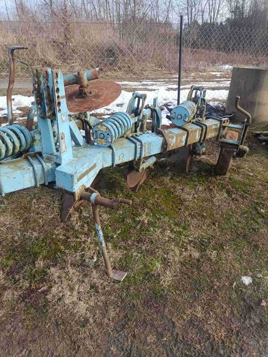 Продам плуг з Польщі