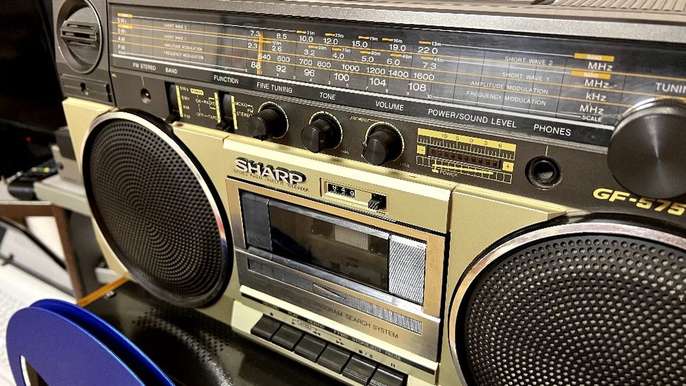 Магнитола Sharp GF5757 Шарп