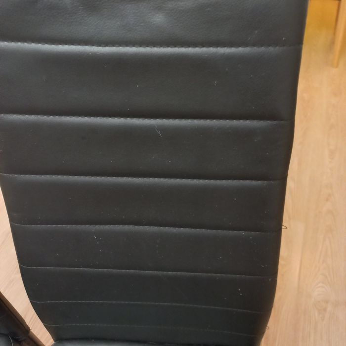 Стільці Jusk. 2 шт. Б.у