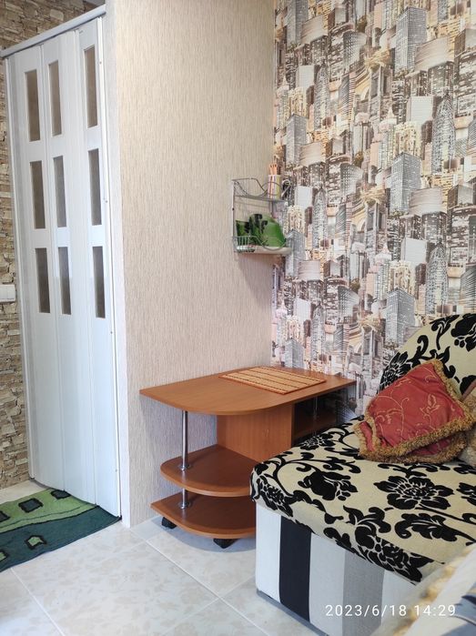 Подобово Смарт кімната біля вокзалу.