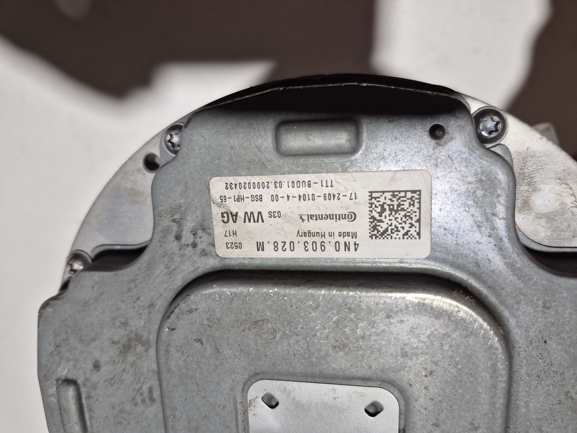 Alternator rozrusznik AUDI AG. 4N0.903.028M.