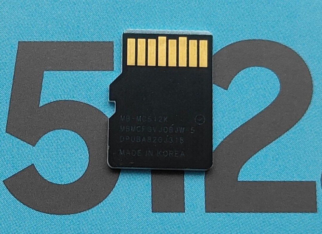 Карта пам'яті Samsung EVO Plus microSD 512GB UHS-I U3 V30 A2