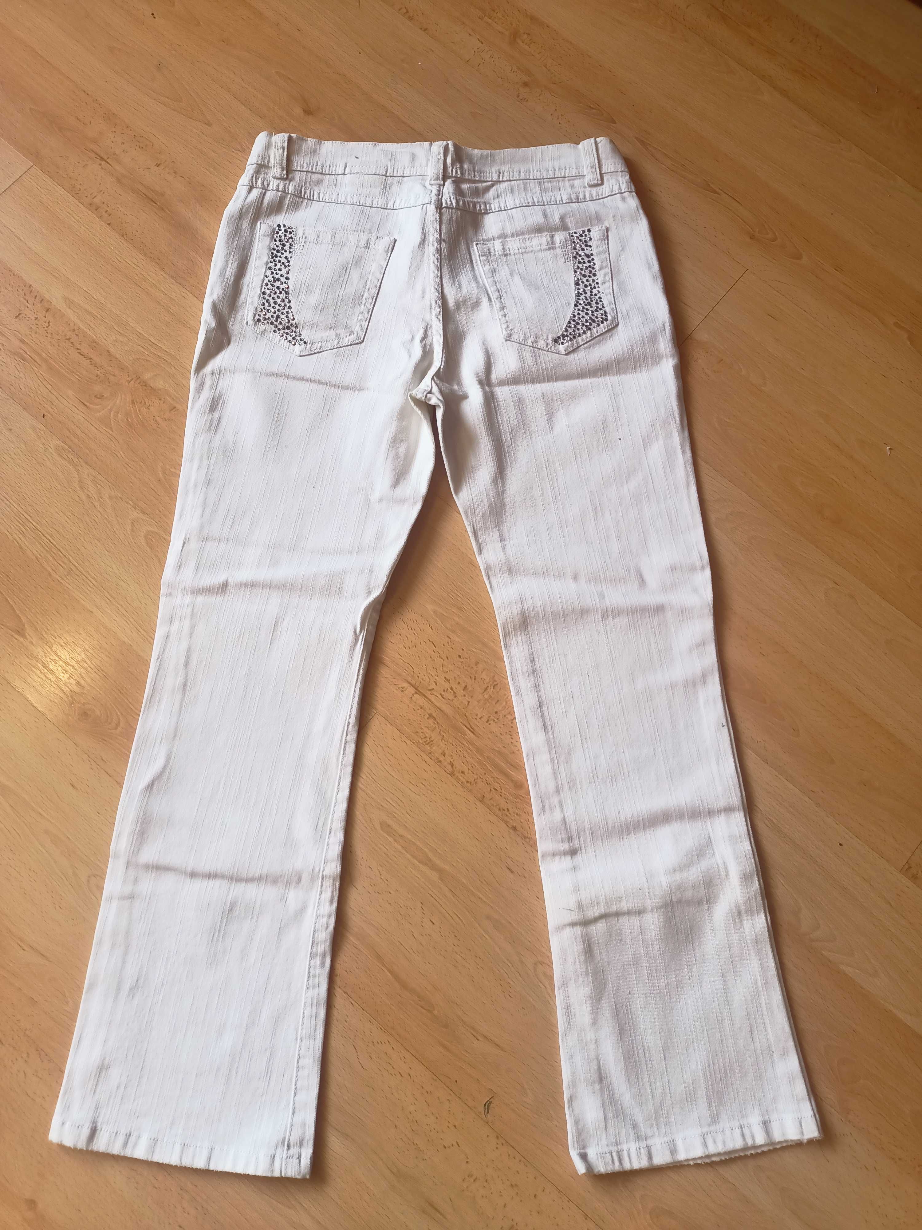 Фірмові гарні білі джинси з вишивкою і камінцями, NEXT,розм.12