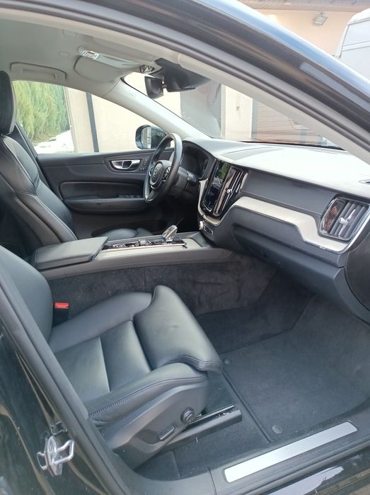 Volvo XC60 2021r,200km