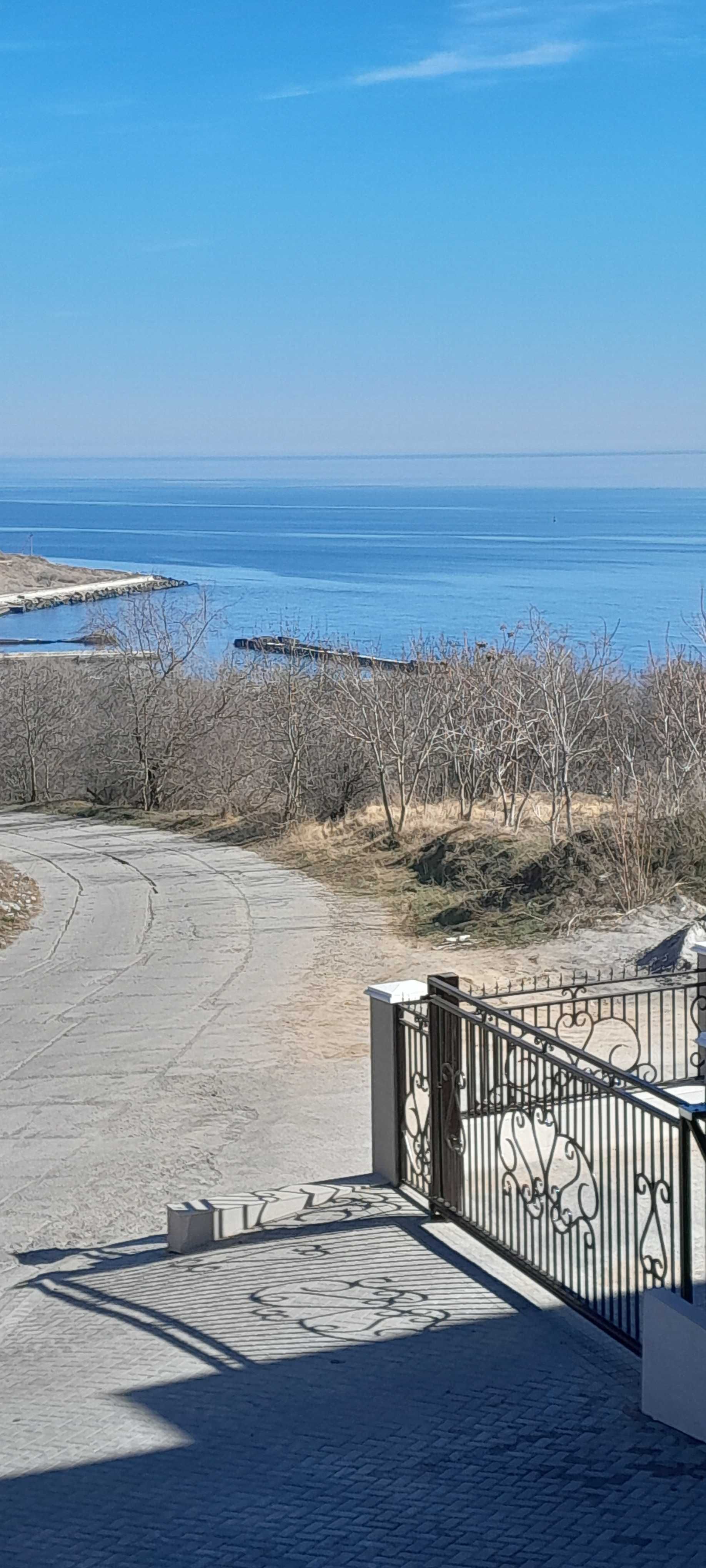 Продам  евродвушку в сданном доме у моря. АКЦИЯ!!!