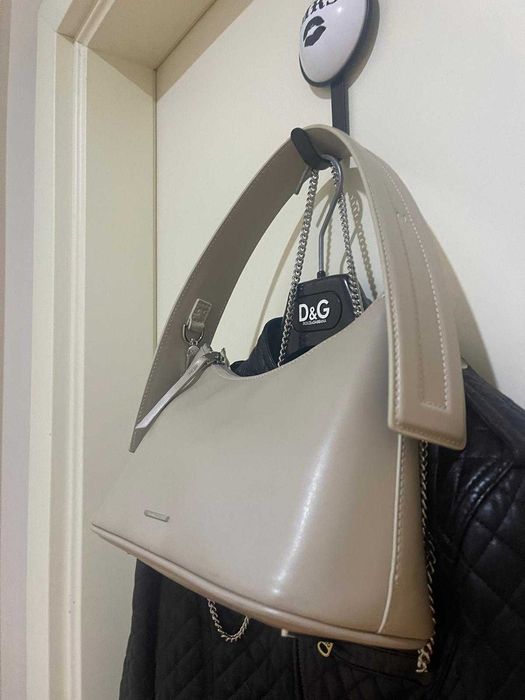 Calvin Klein | Mala nova | Cor branco-creme | Nova