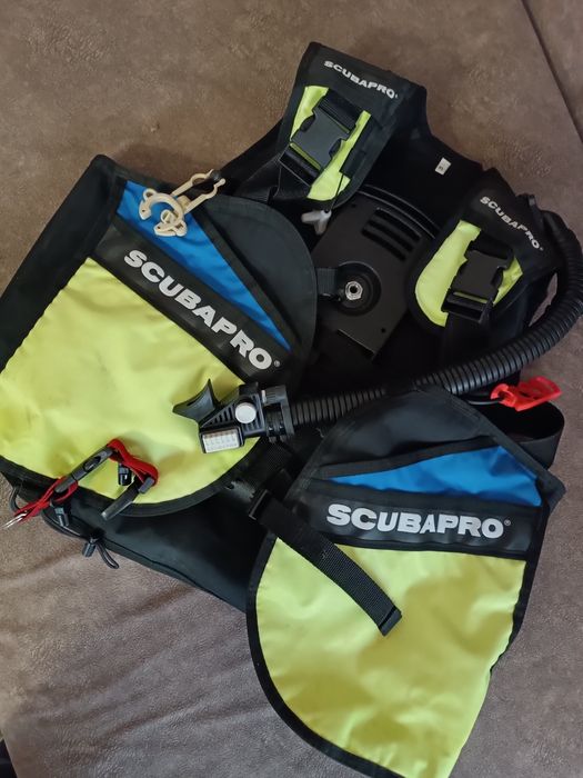 Scubapro компенсатор,спасательный жилет, гидрокостюм