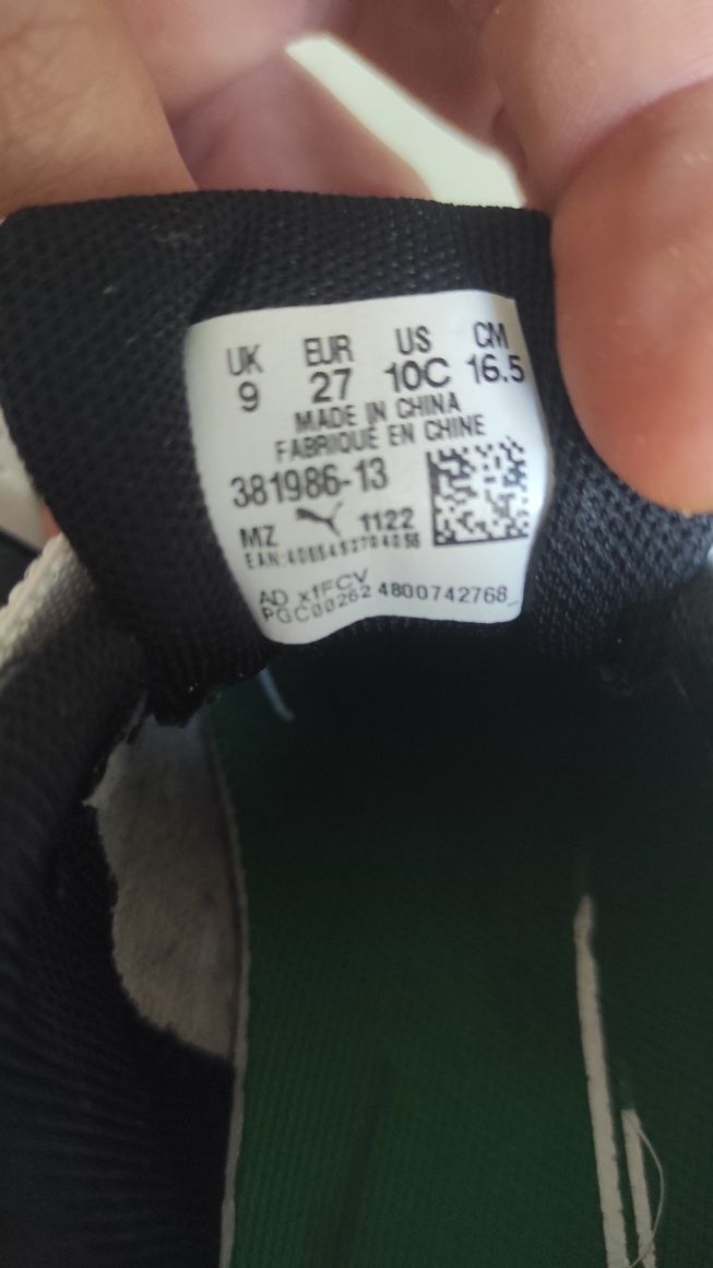 Sapatos Puma de crianza tamanho 27