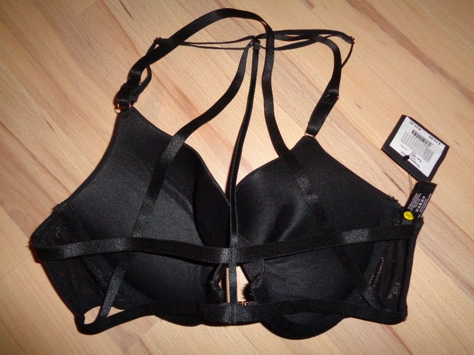 ANN SUMMERS Strappy T-shirt Bra Black NOWY czarny biustonosz 38D 85D