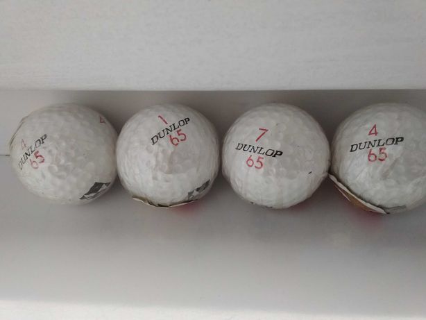 Piłeczki do golfa Dunlop 4 sztuki nowe