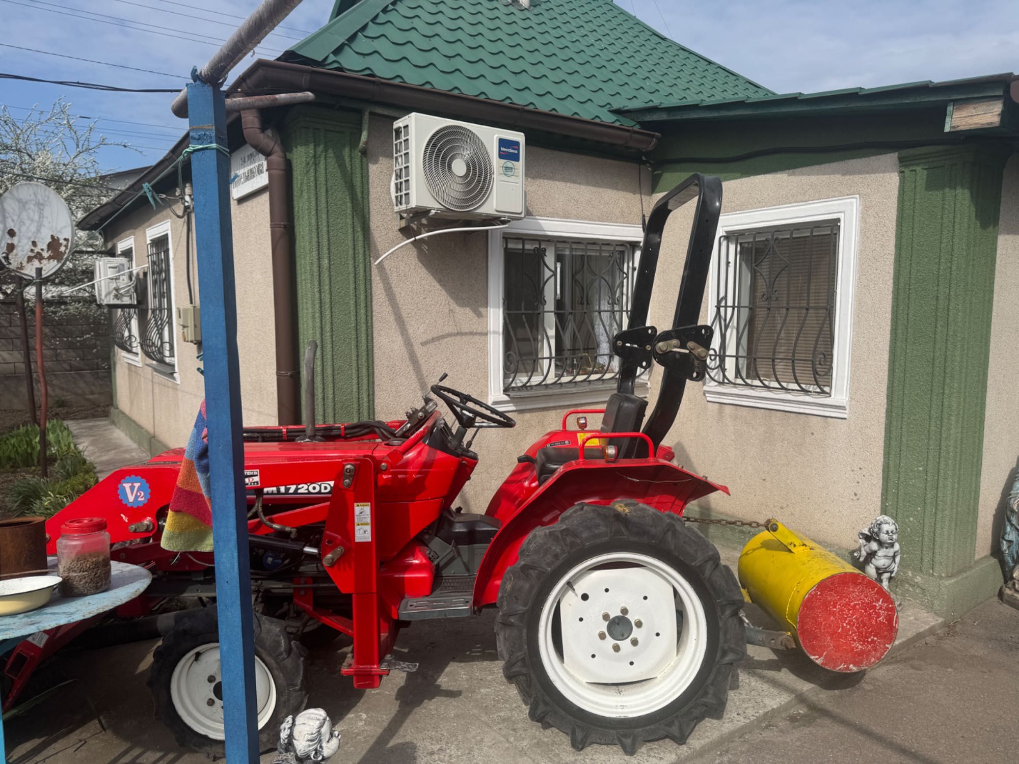 Продам тракторець, в идеальному стані.