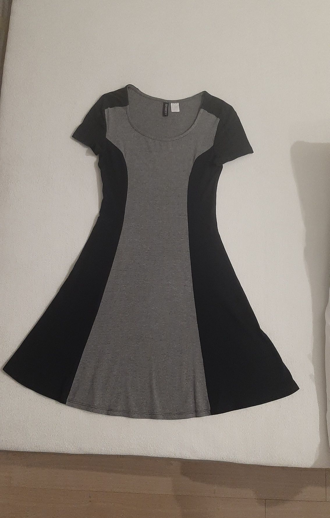 Sukienka letnia H&M szara + czarna XS