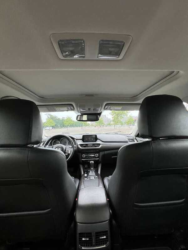 Mazda 6 2015 2.5 бензин автомат