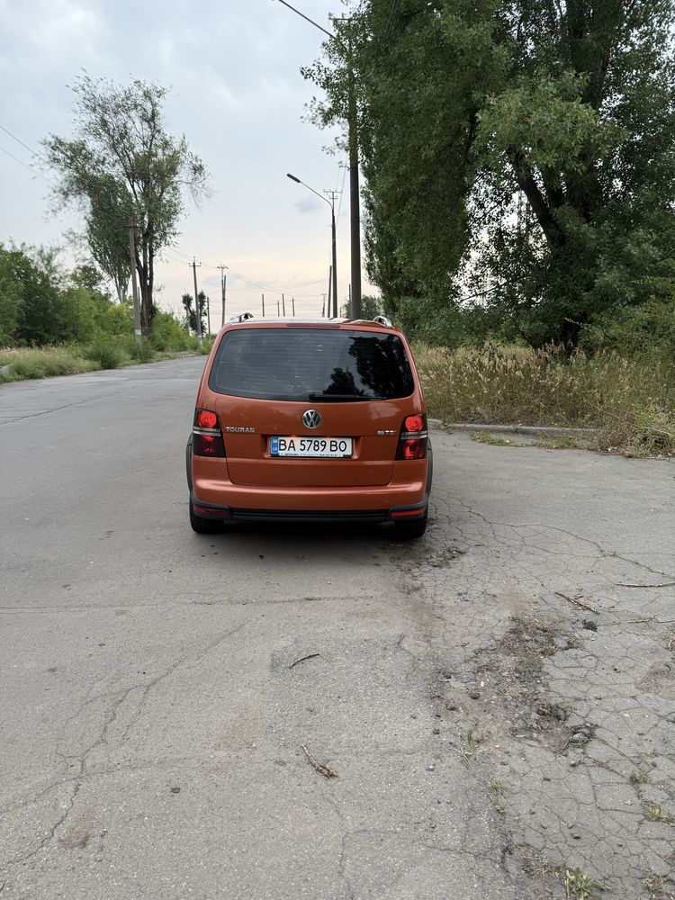 Vw touran 2008 avtomat офіціал!