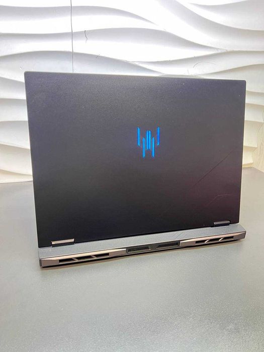 Acer Predator Neo 14/rtx 4070 8Gb/Core Ultra 7 155H/1Tb SSD