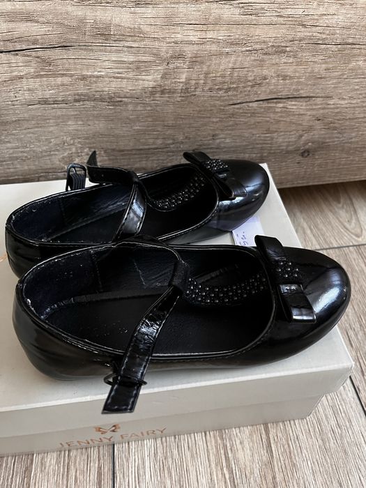 Półbuty,czółenka lakierowane