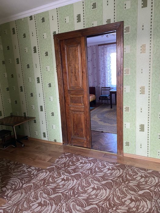 Оренда однокімнатна поблизв центру