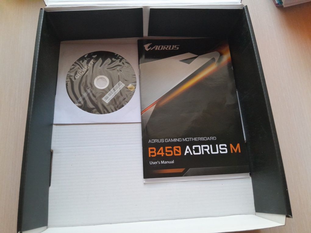 Материнская плата GIGABYTE B450 AORUS M