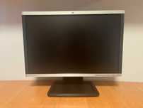 Monitor HP Compaq LA2205wg - 22 cale