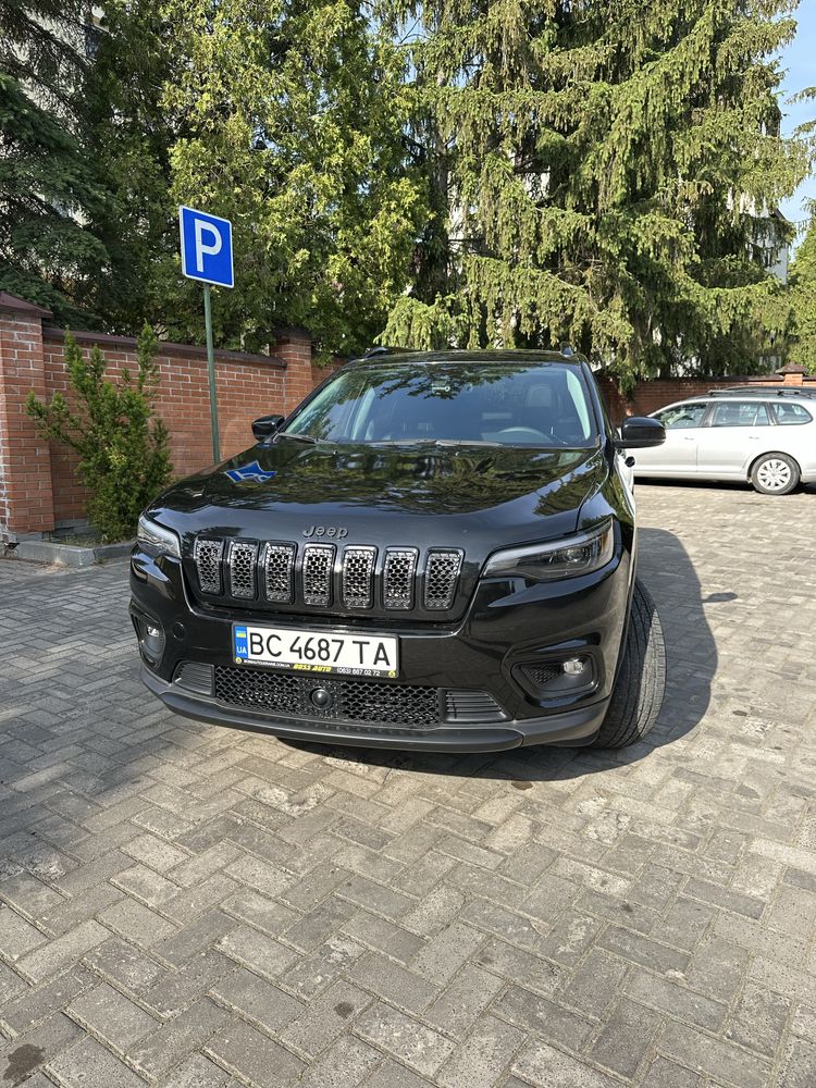 Продам Jeep Cherokee 2022р. 15тис. км пробігу!