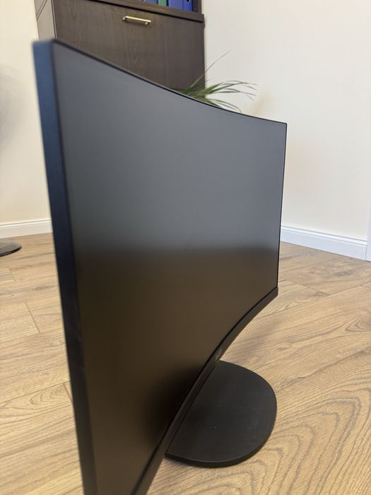Monitor LED MSI Pro MP271C 27” 1920x1080 75 Hz Zakrzywiony jak nowy
