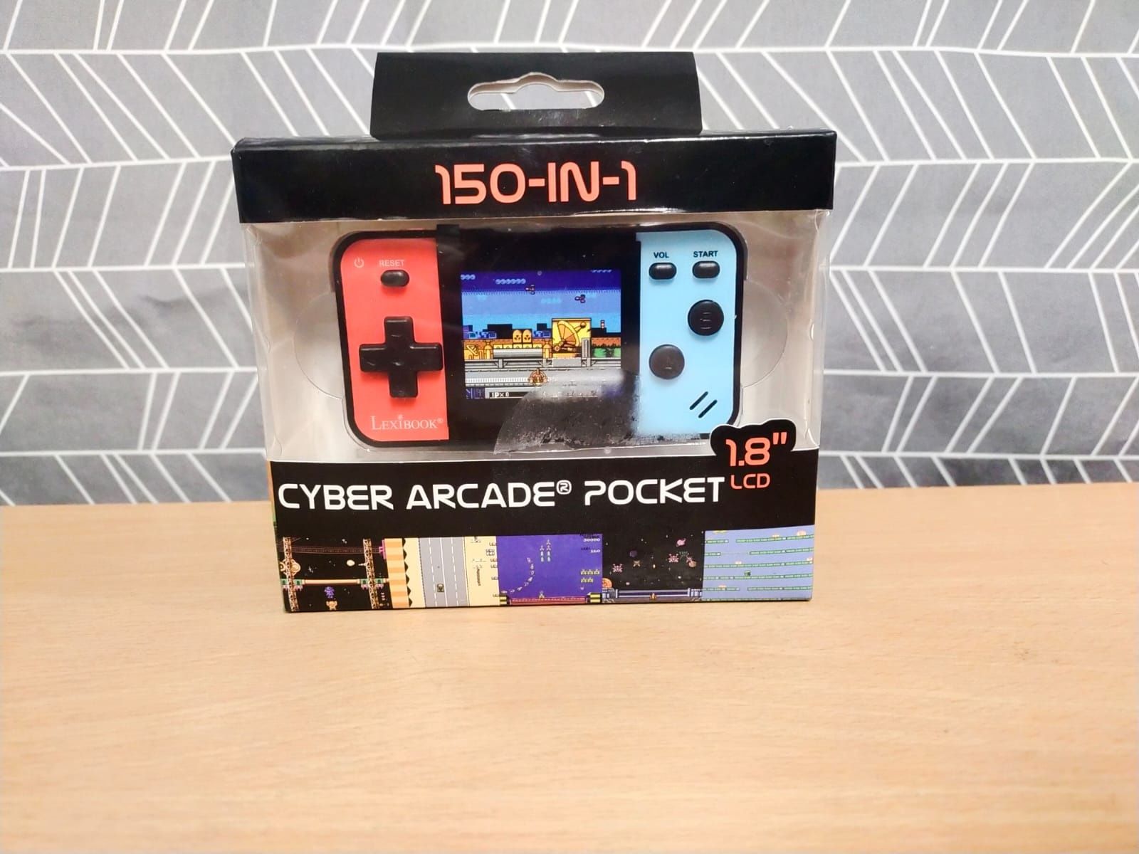 Lexiboox gra 150 w 1 Cyber Arcade Pocket