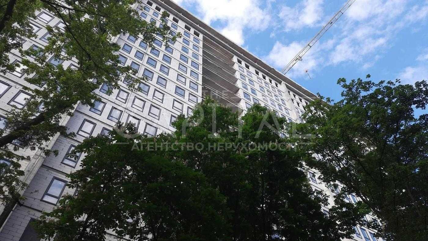 Продам квартиру с террасой 159 м2 в ЖК Happy House - Пр. Победы, 72