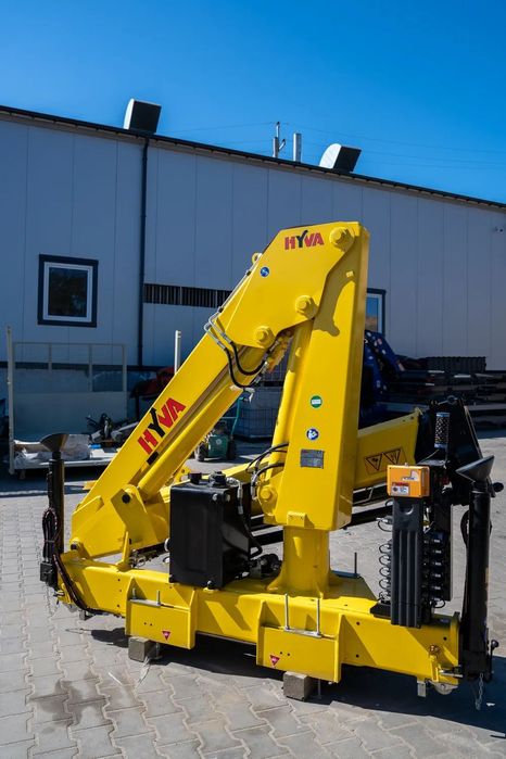 HDS, Żuraw, HYVA HB 70X-E3