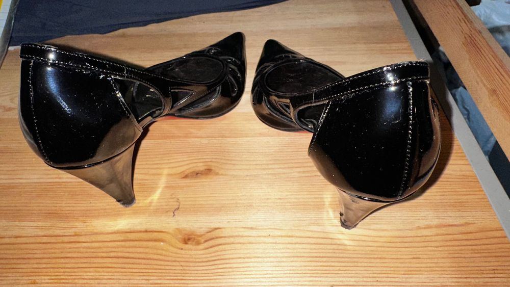 Sapatos Verniz Pretos Salto Alto