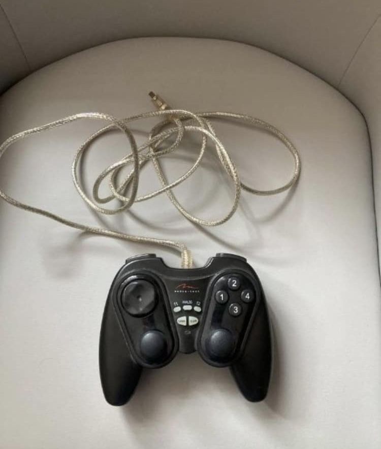 Gamepad Media-Tech MT 160 Adventure Pro