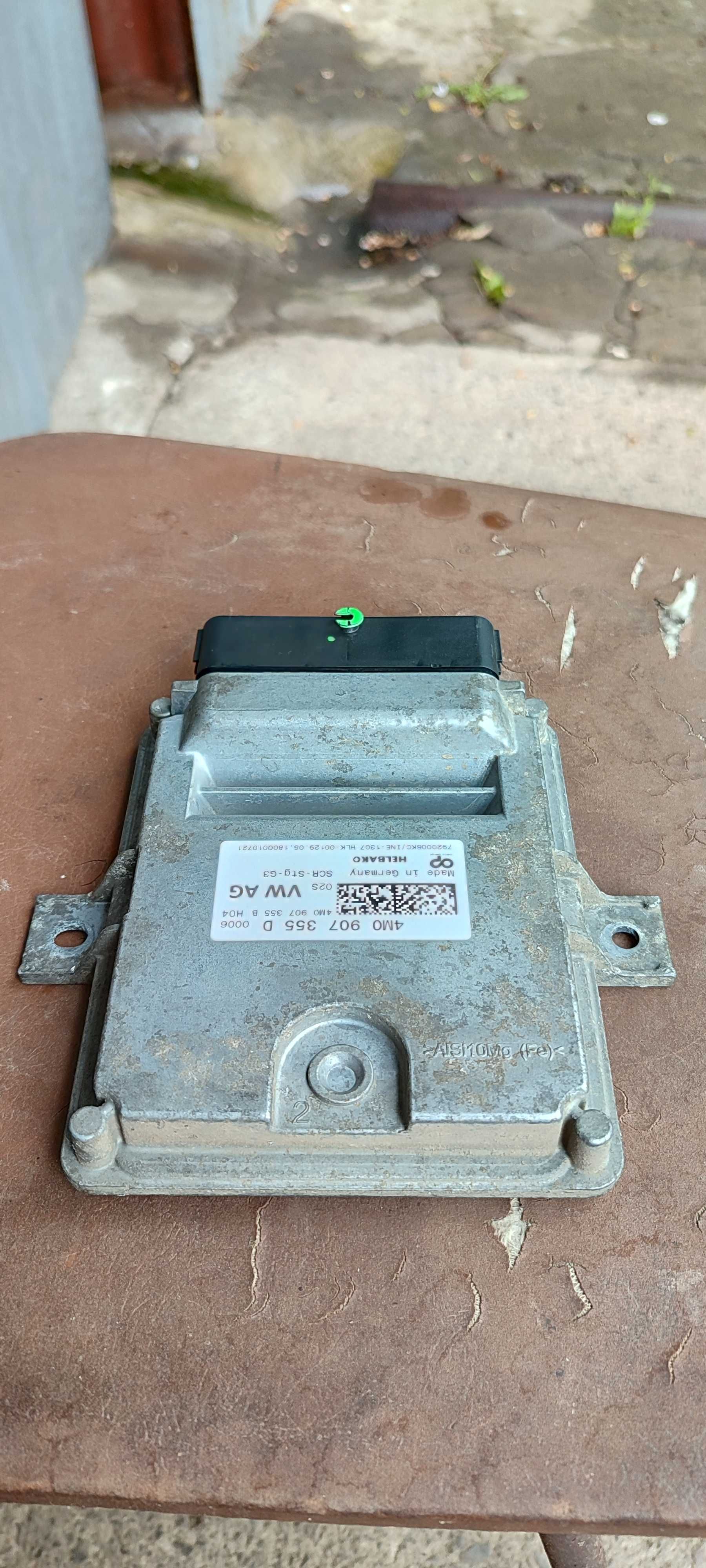 4MO 907 355 D блок управления AdBlue  на Audi, оригинал
