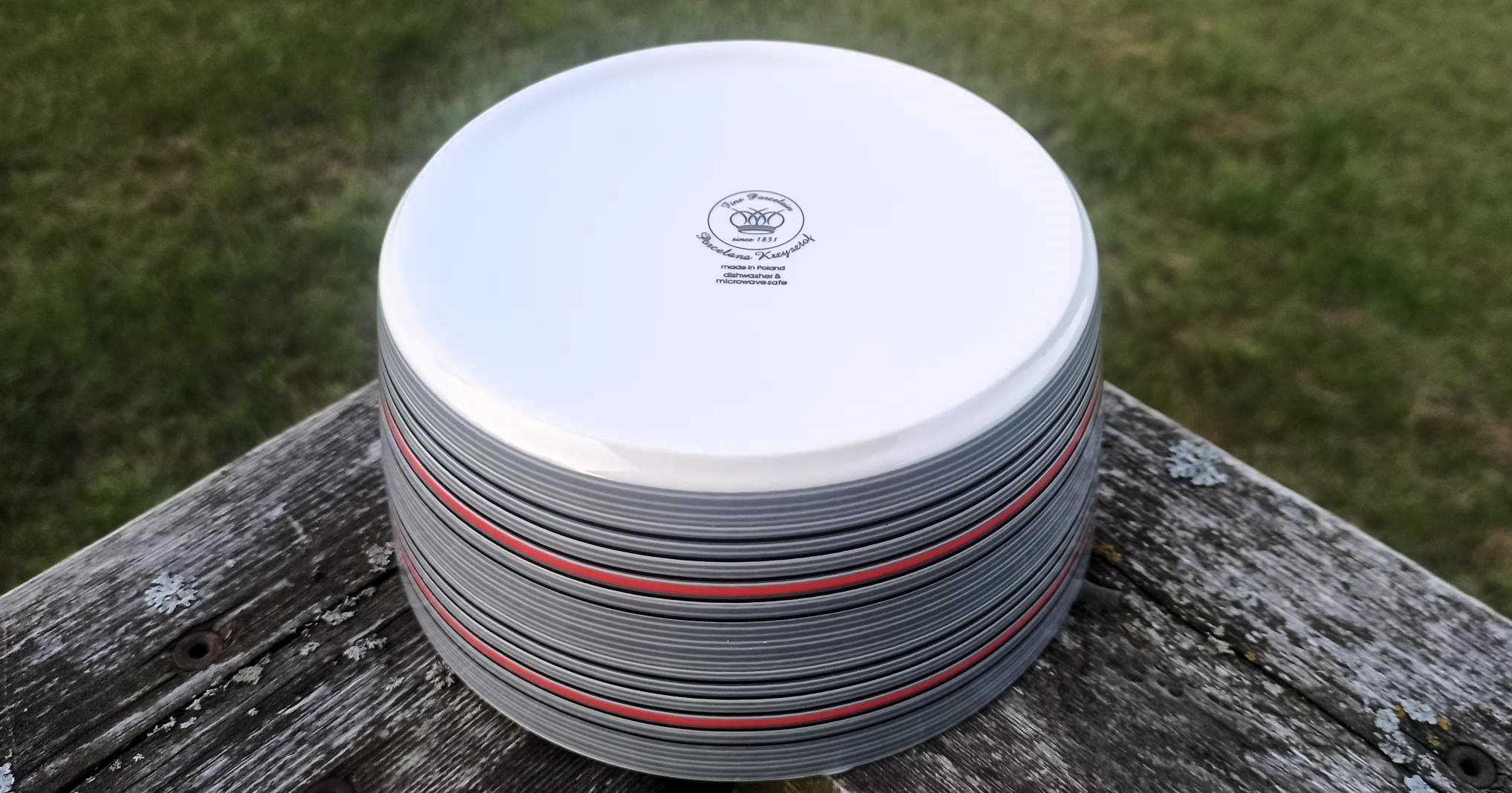Miska porcelanowa z eleganckim wzorem średnica 17cm