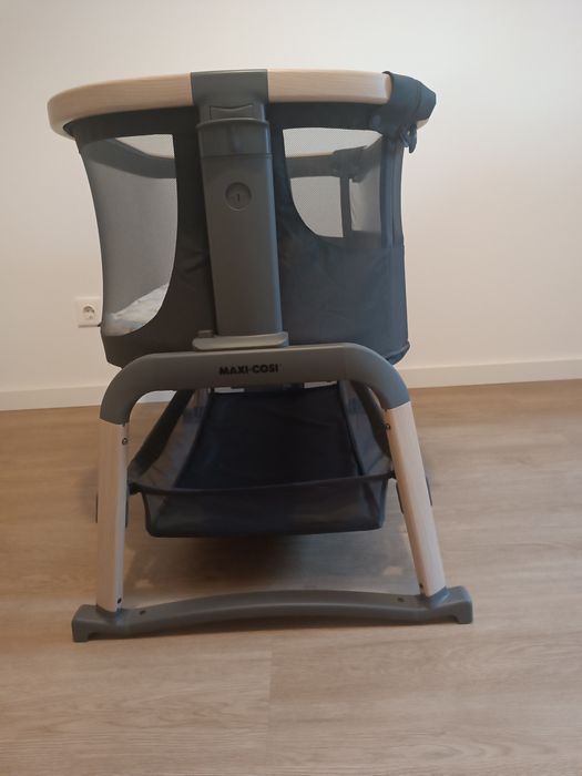 Berço Co-sleeper Maxi-Cosi Iora Air – Beyond Graphite | Como Novo!