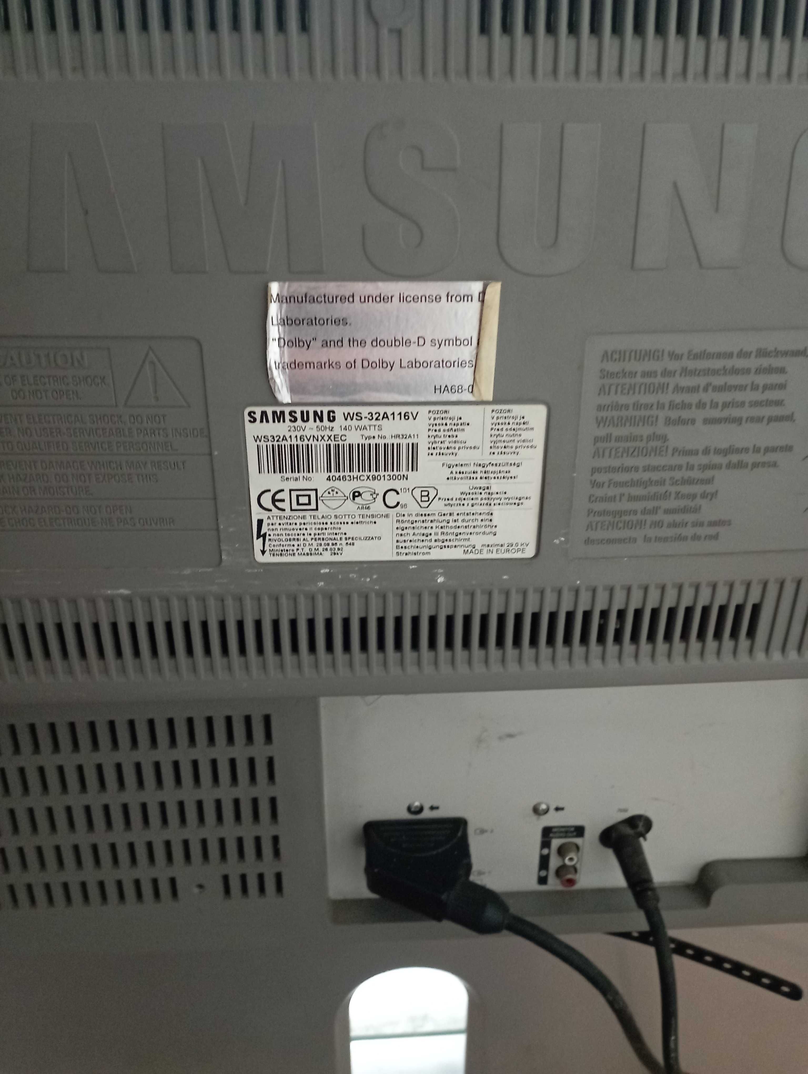 TV Samsung com móvel