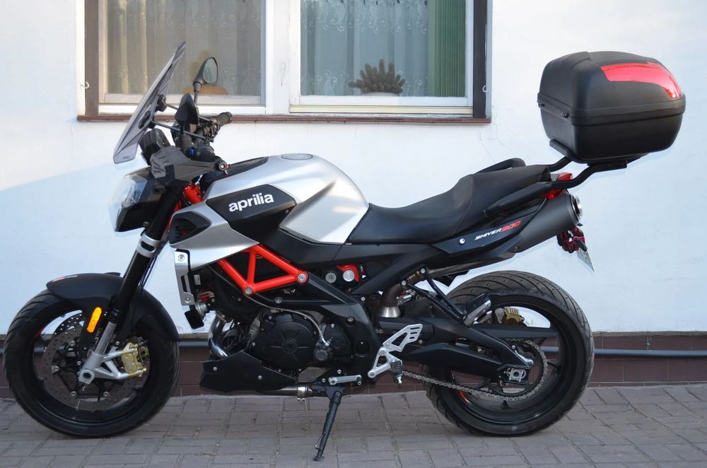 Aprilia Shiver Aprilia Shiver 900