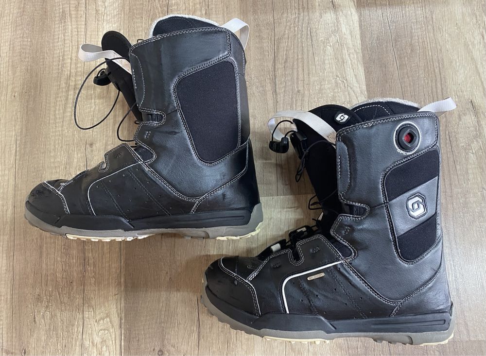 Черевики для сноуборду Solomon 43/ ботинки для сноуборда Solomon