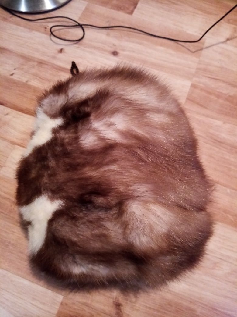 Torebka Mufka futro lis otwory na dłonie