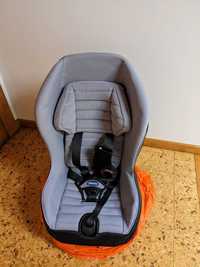 Cadeira de criança para automóveis ( CHICCO )